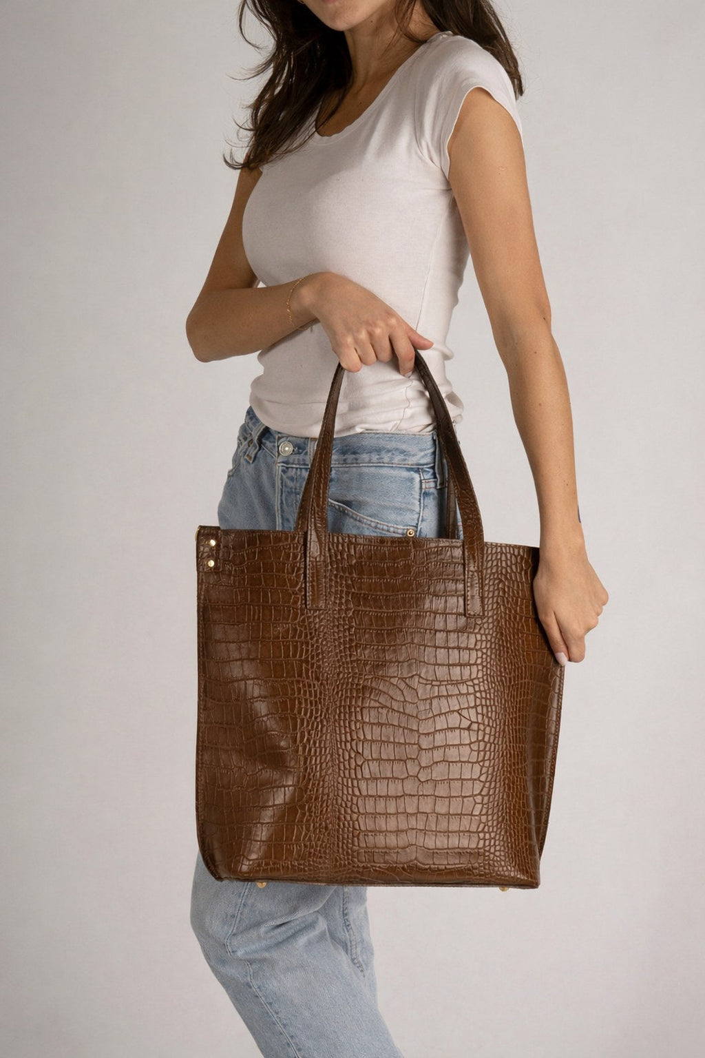 Valentina Made in Italy Leather Shoulder Bag – Brown