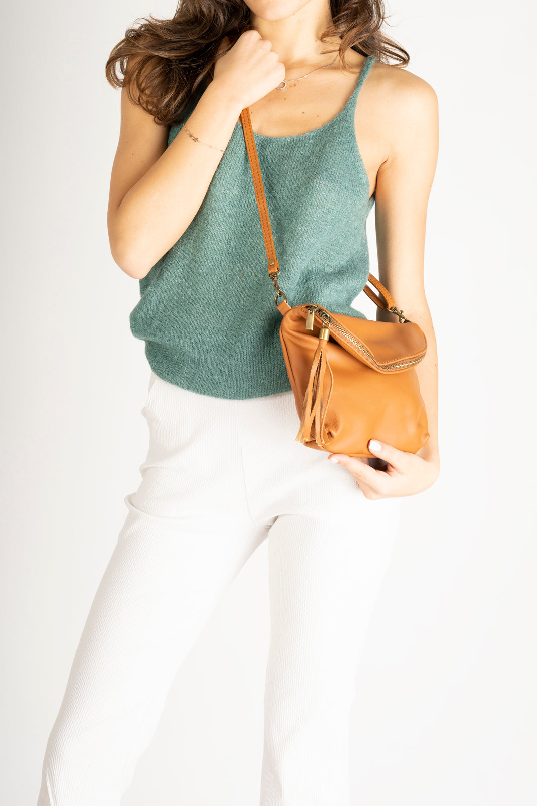 Alessia Made in Italy Full Grain Leather Crossbody Bag – Tan