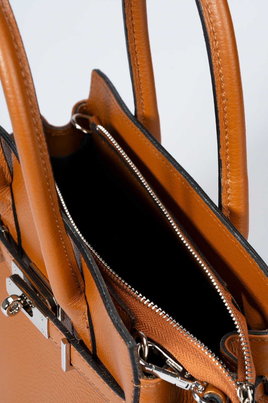 Gabriella Made in Italy Leather Top Handle Handbag – Cognac