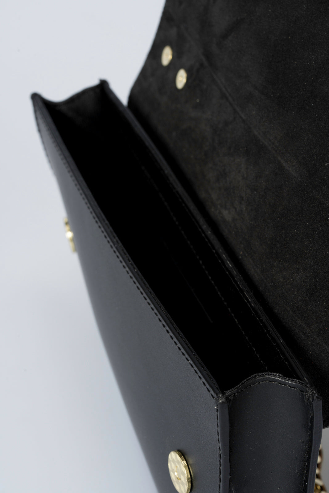 Chiara Made in Italy Leather Crossbody Bag – Black