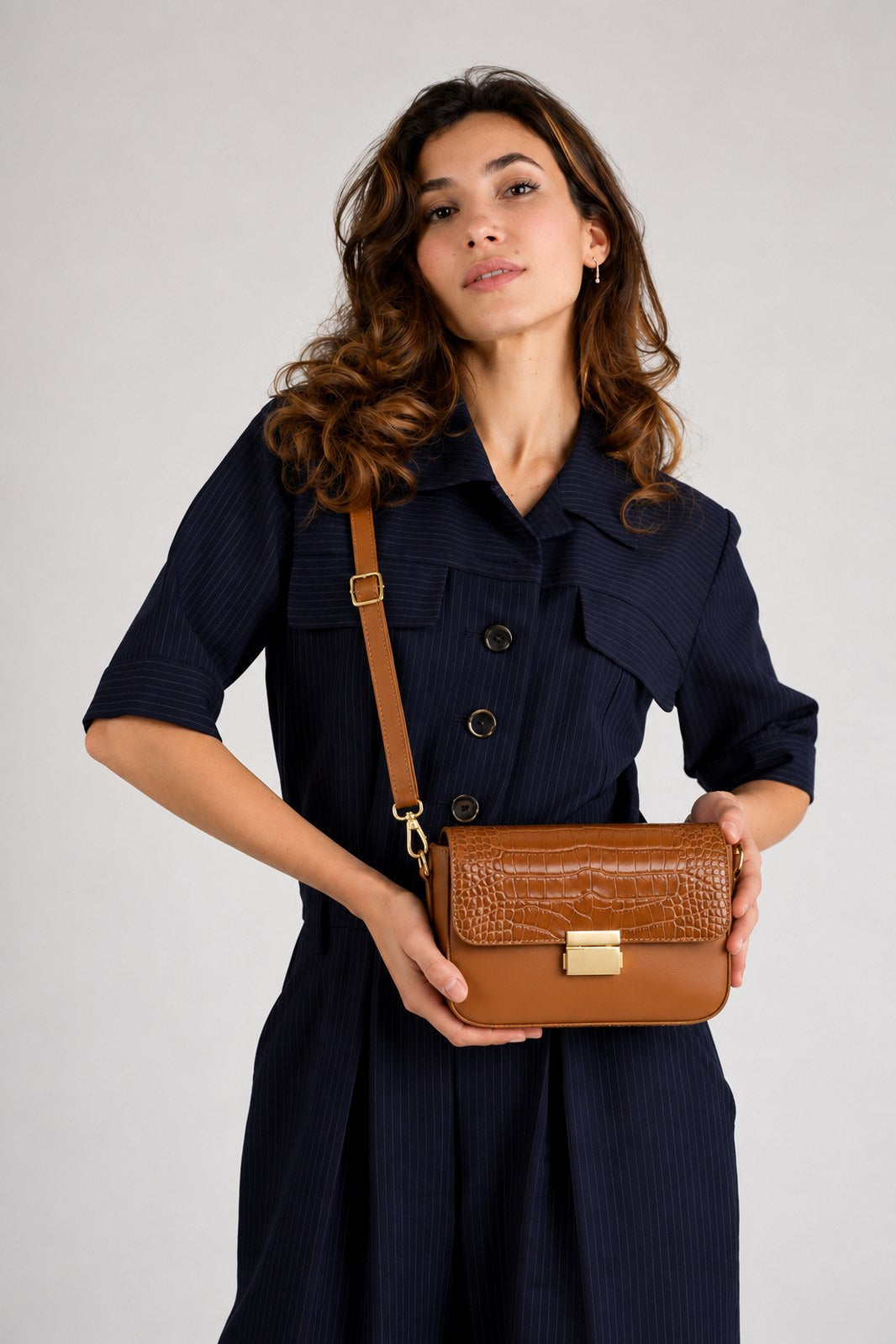 Giorgia Made in Italy Leather Crossbody Bag – Tan