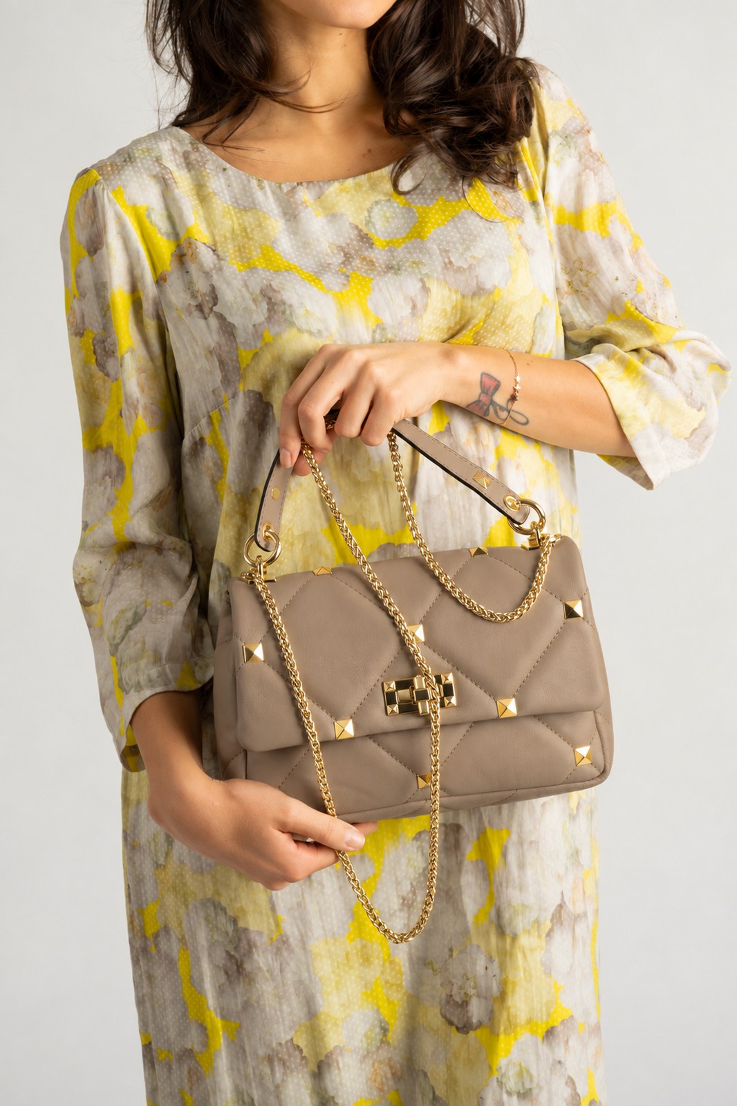 Ilaria Made in Italy Full Grain Leather Top Handle Handbag – Taupe
