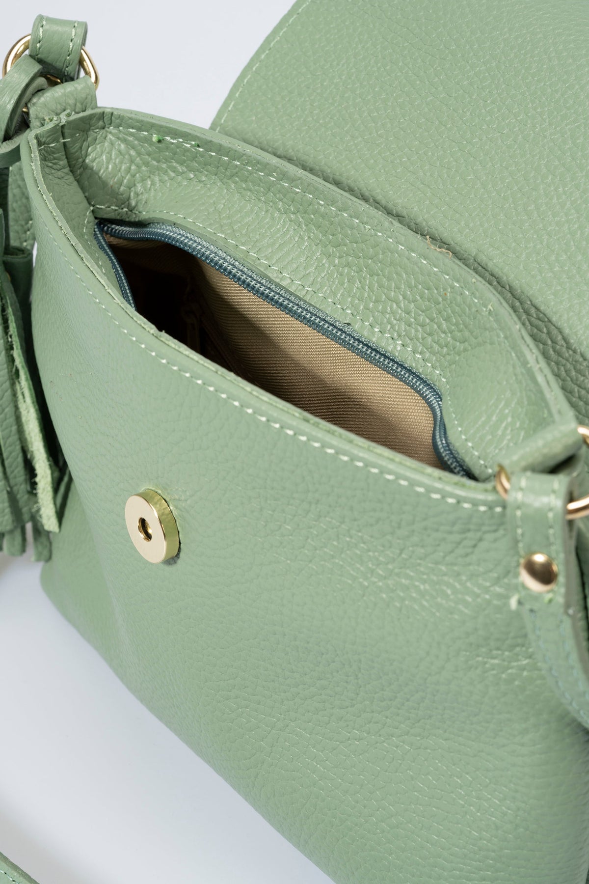 Stella Made in Italy Leather Crossbody Bag – Mint Green