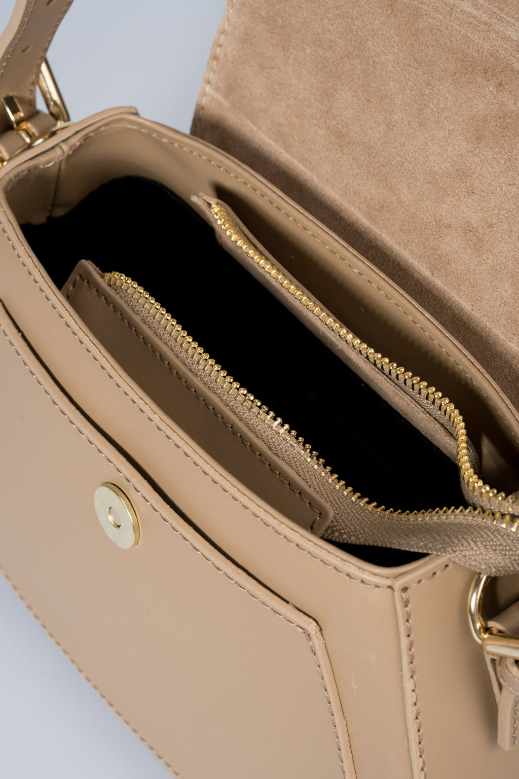 Ginevra Made in Italy Leather Shoulder Bag – Mushroom Taupe