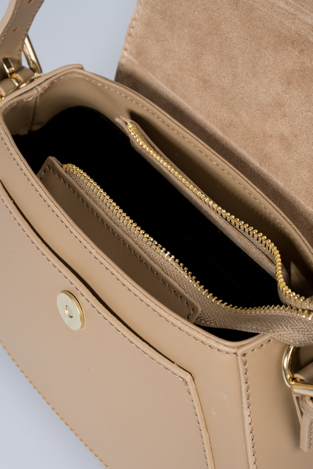 Ginevra Made in Italy Leather Shoulder Bag – Mushroom Taupe