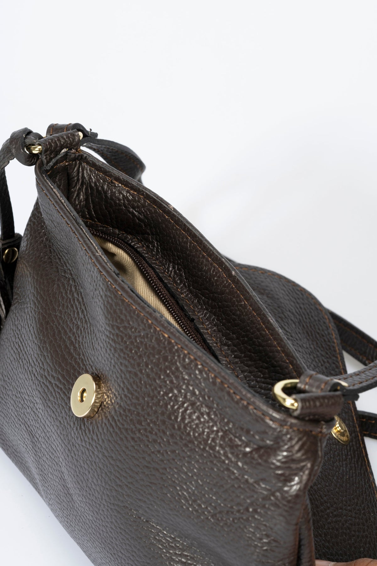 Stella Made in Italy Leather Crossbody Bag – Brown