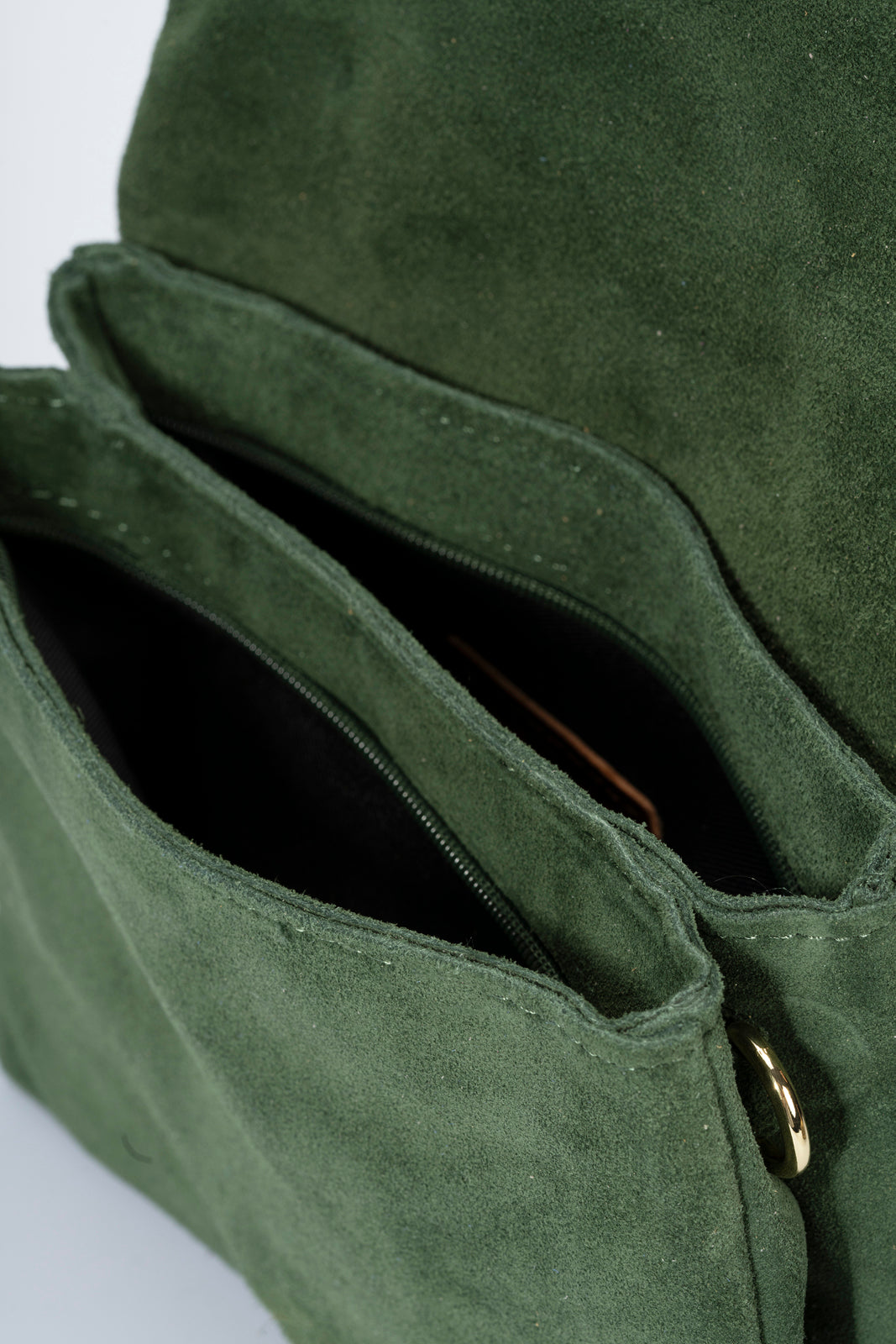 Caterina Made in Italy Suede Leather Crossbody Bag – Green