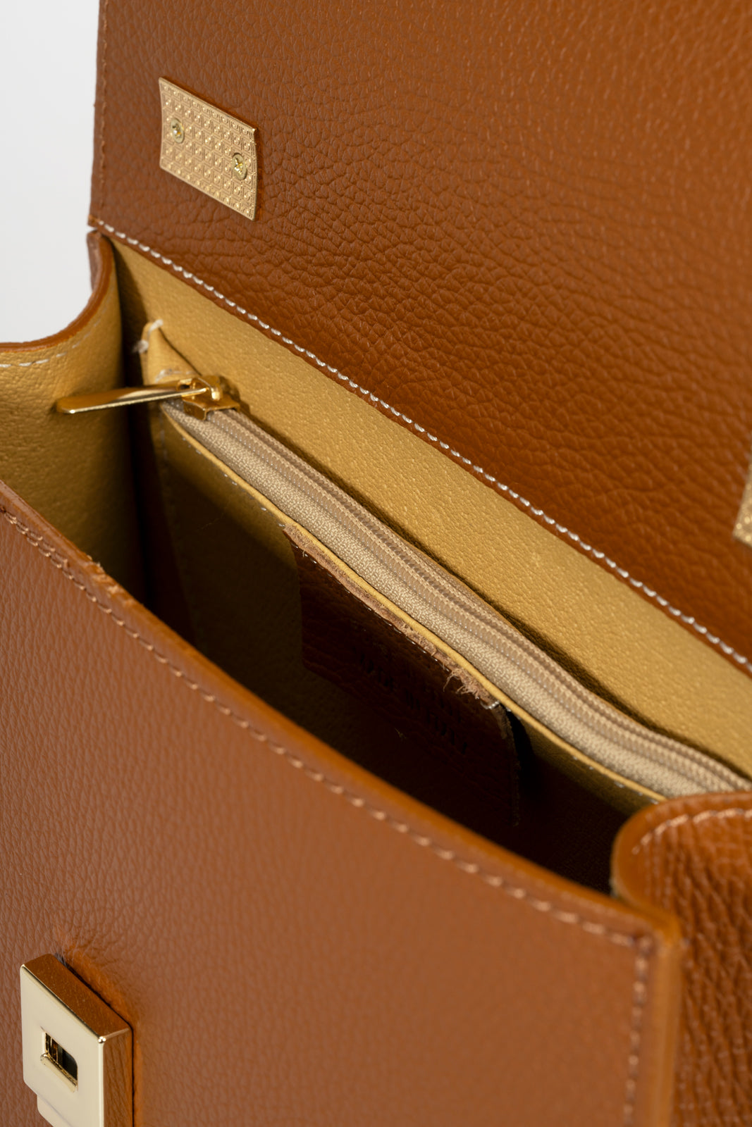 Giulia Made in Italy Leather Top Handle Handbag – Cognac