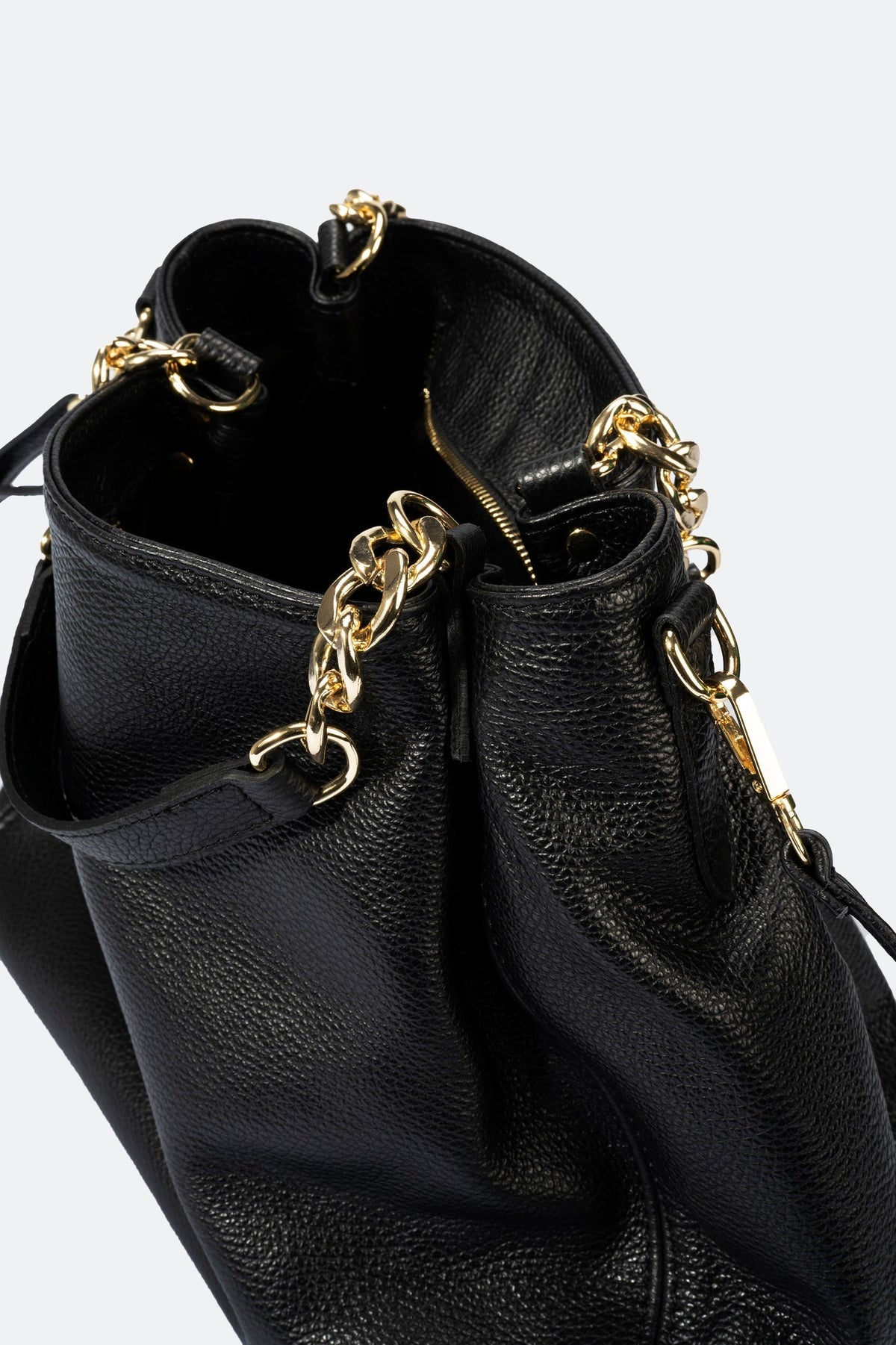 Eleonora Made in Italy Leather Shoulder Bag – Black