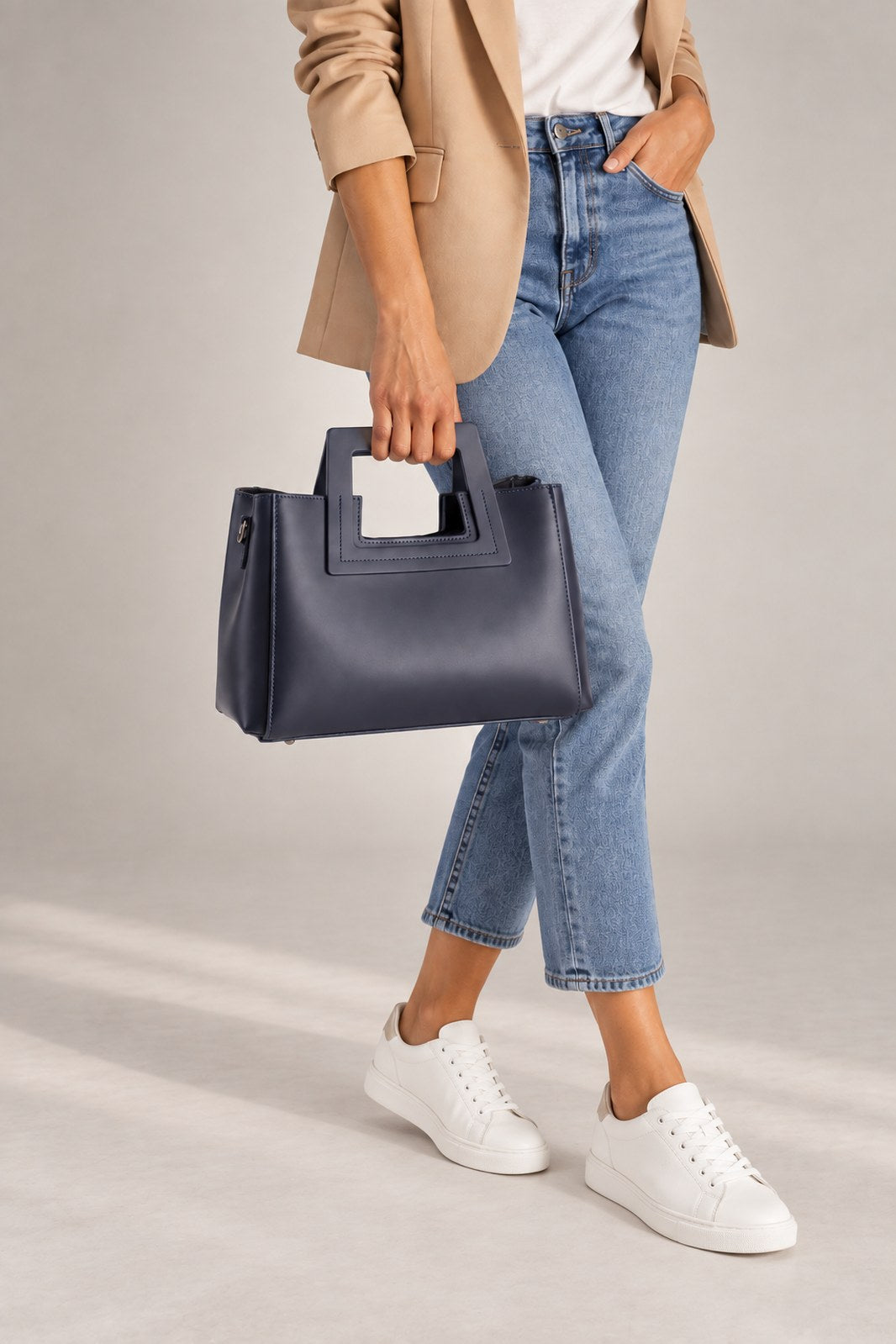 Vittoria Made in Italy Leather Top Handle Handbag – Blue