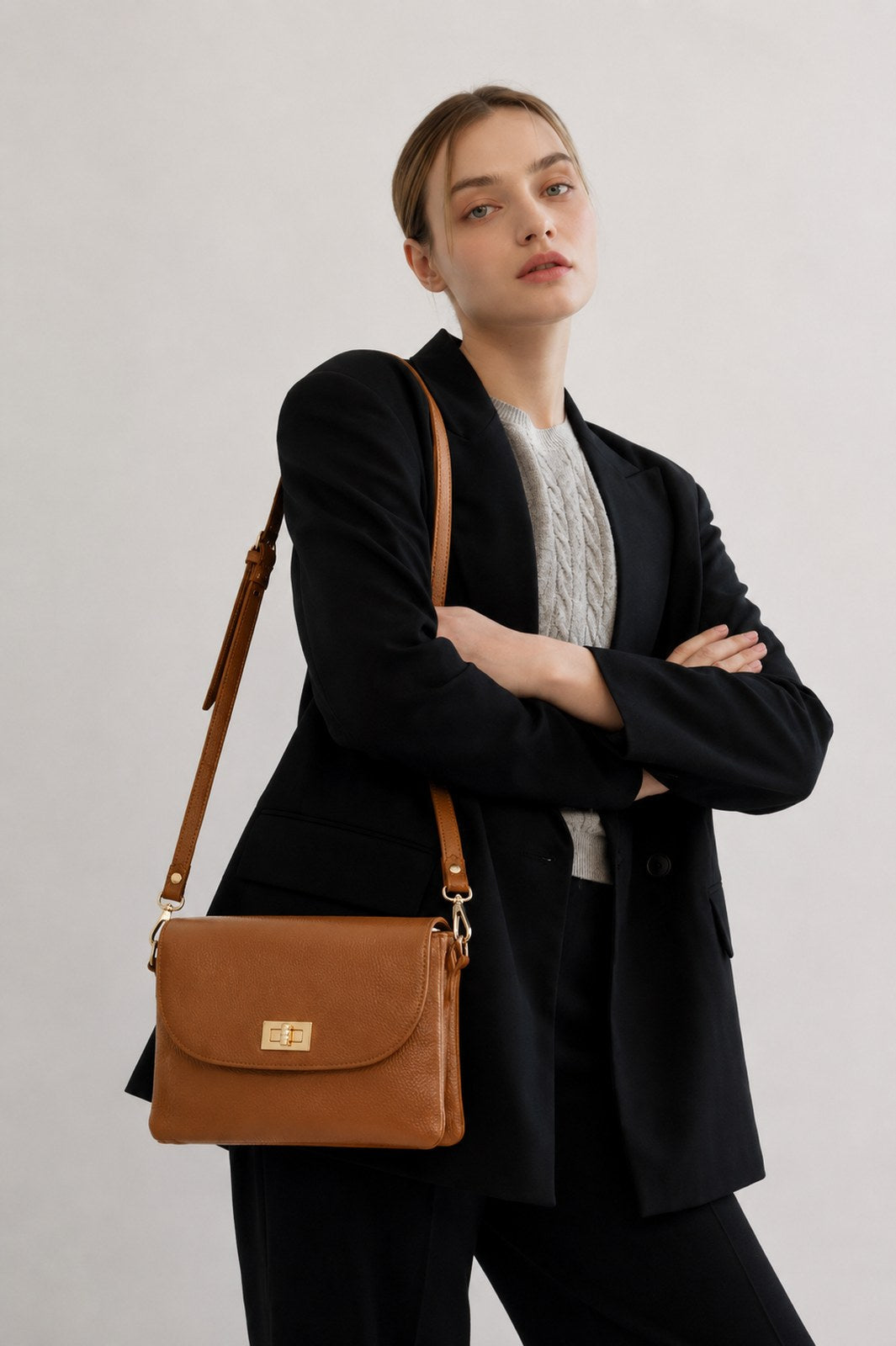 Ludovica Made in Italy Full Grain Leather Crossbody Bag – Cognac