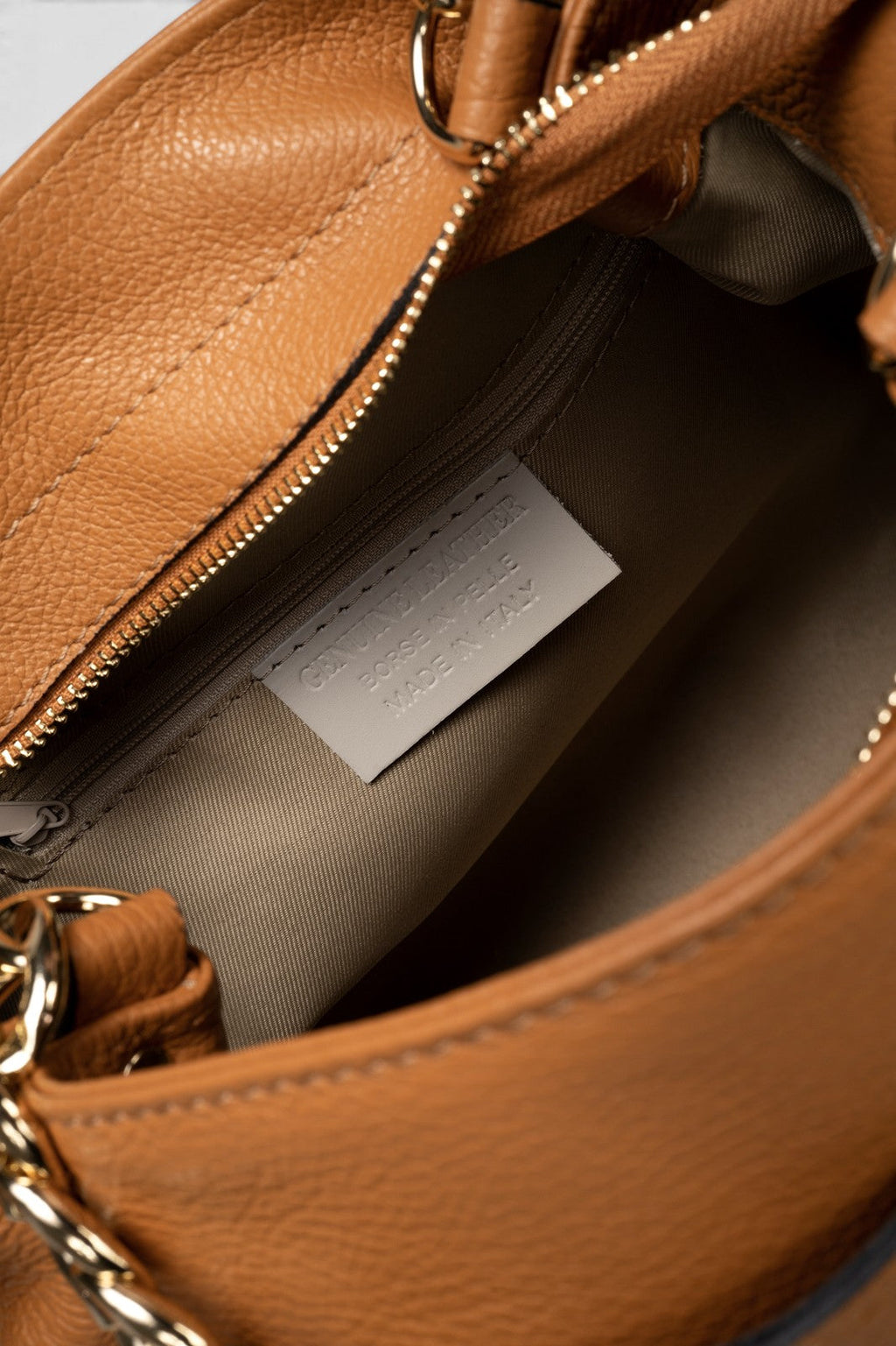 Eleonora Made in Italy Leather Shoulder Bag – Tan