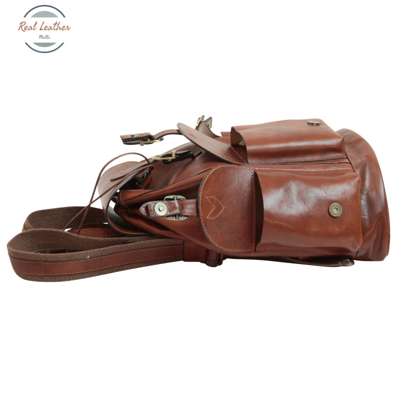 Leather backpack with 3 exterior pockets Brown Backpack