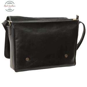 Medium leather bag with double magnetic closure Messenger Bag