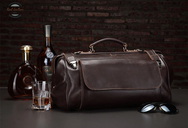 Genuine Leather Travel Bag With Metal Buckle Travel Bag