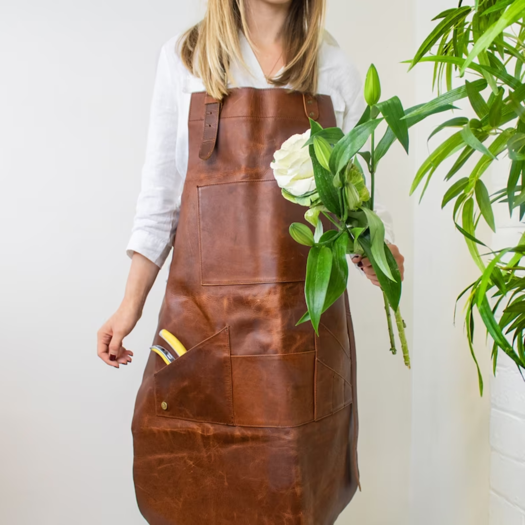 Multi-Pocket Leather Apron